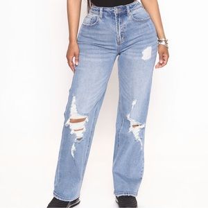NWT FASHIONNOVA STRAIGHT LEG JEANS